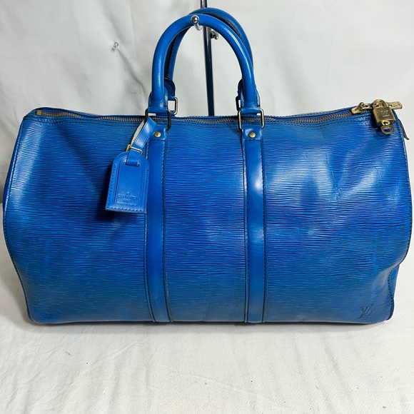Louis Vuitton Travel Bag - Picture 1 of 9